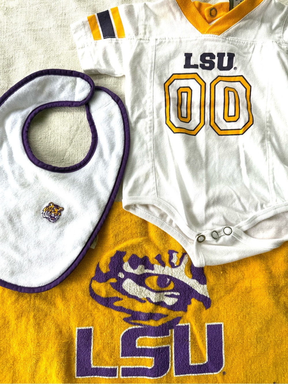 LSU Reebok Heisman Collection Baby Onesie 6-9 month + Bib & rally/burp towel
